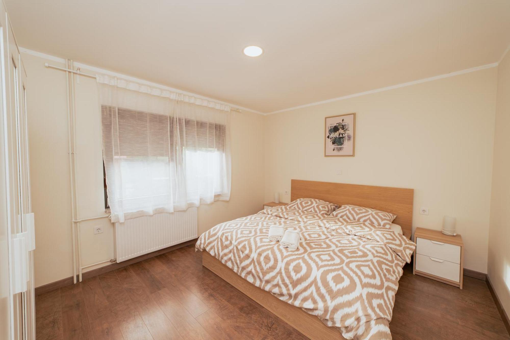 Jankovi Dvori Hotell Rakovica Rum bild